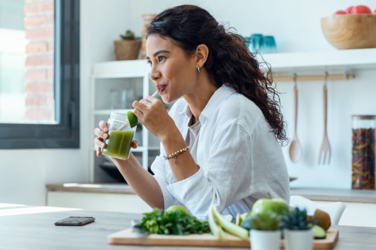 Mindful Eating: How It Can Help with Weight Management